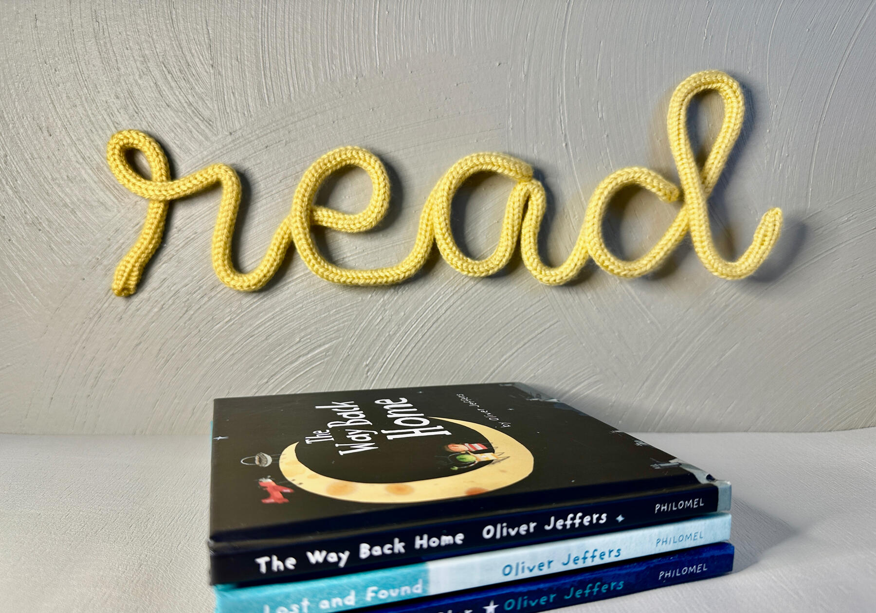 read | 4 letters | Sunshine